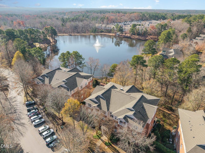 8231 Allyns Landing Way #101, Raleigh, NC 27615