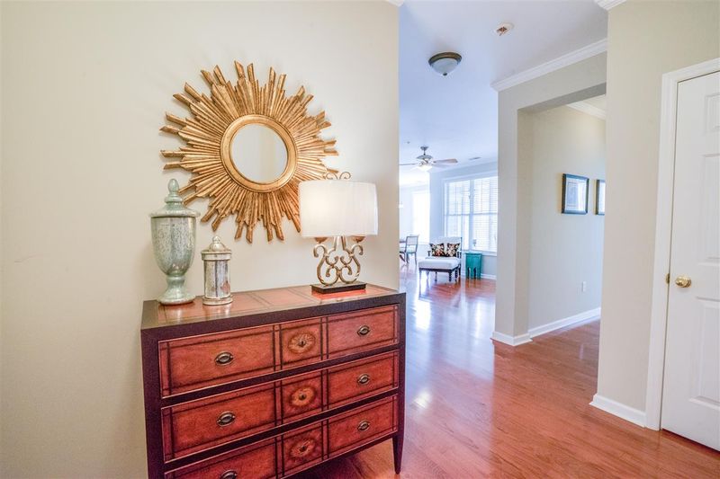 8231 Allyns Landing Way #202, Raleigh, NC 27615