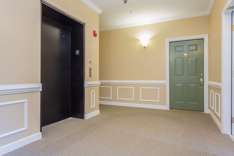 8231 Allyns Landing Way #204, Raleigh, NC 27615