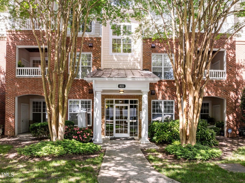 8231 Allyns Landing Way, Raleigh, NC 27615