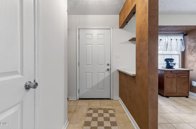 8232 Mcguire Dr, Raleigh, NC 27616