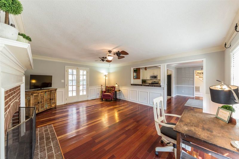 8236 Bells Lake Rd, Apex, NC 27539