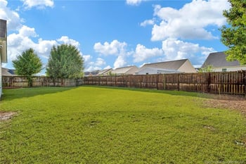 8236 Frenchorn Ln, Fayetteville, NC 28314