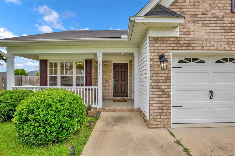 8236 Frenchorn Ln, Fayetteville, NC 28314