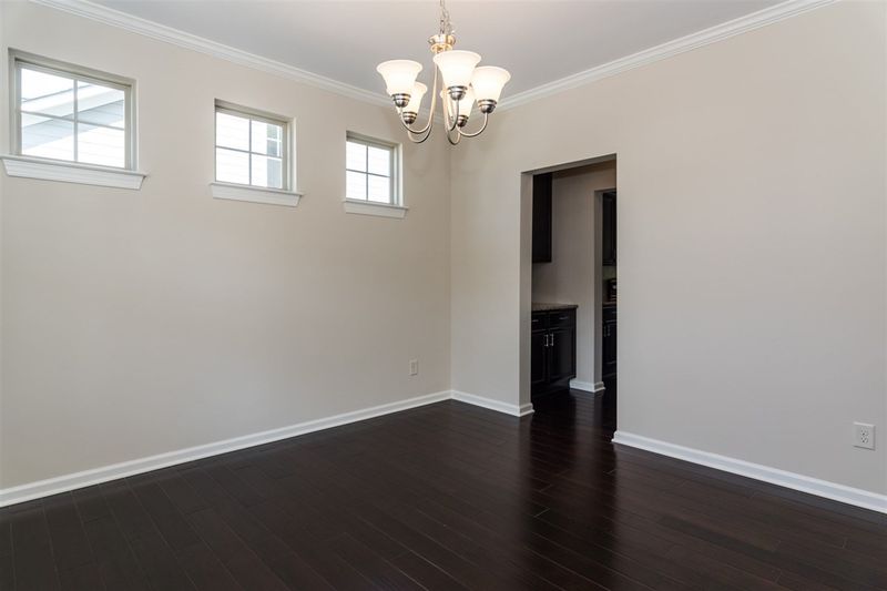 8236 Pritchett Farm Ln, Raleigh, NC 27606