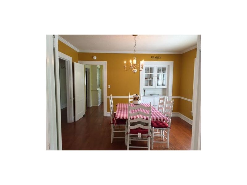 824 Central Ave, Burlington, NC 27215