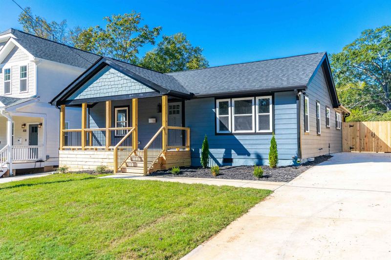 824 Coleman St, Raleigh, NC 27610