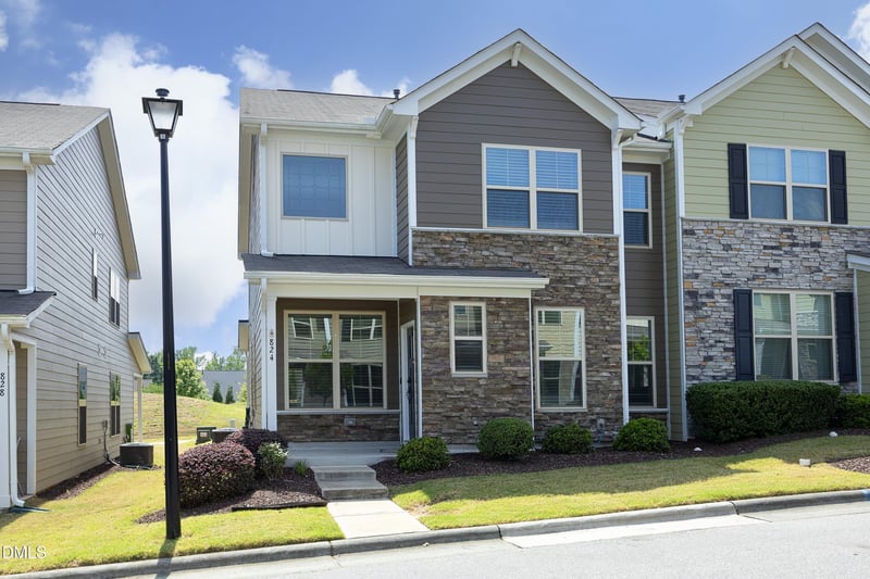 824 Country Downs Rd, Wake Forest, NC 27587