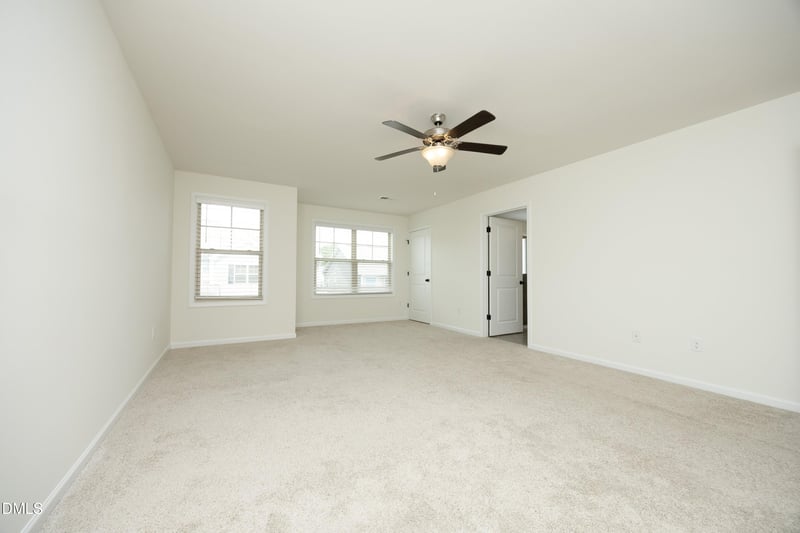 824 Country Downs Rd, Wake Forest, NC 27587