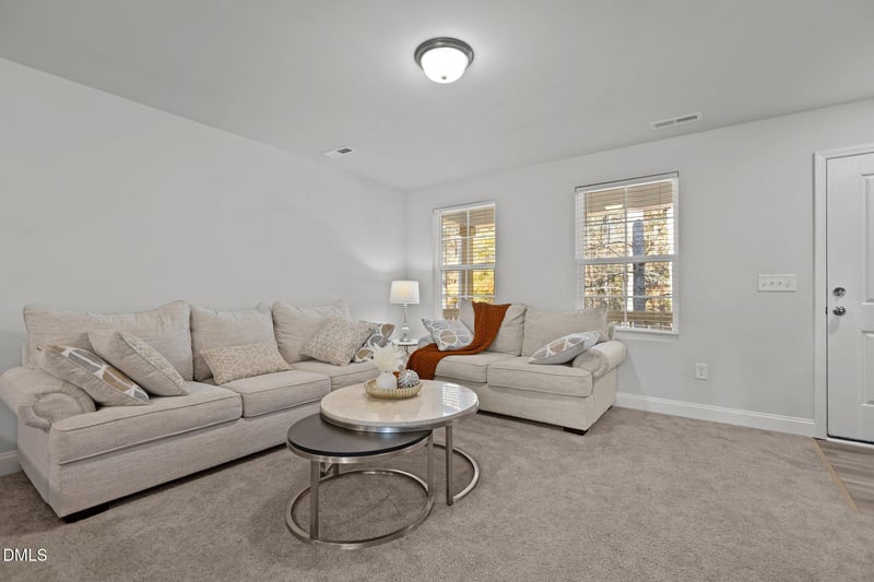 824 Estes Ln, Holly Springs, NC 27540