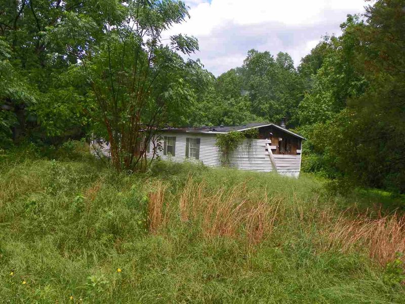 824 Glen Laurel Rd, Clayton, NC 27527