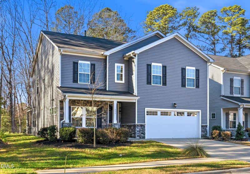 824 Kingsworth Way, Angier, NC 27501