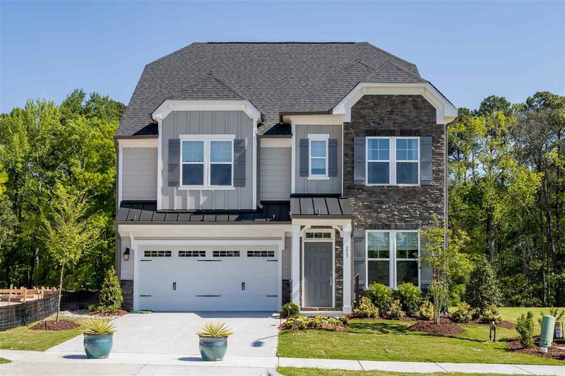 824 Napier Dr #204, Cary, NC 27519