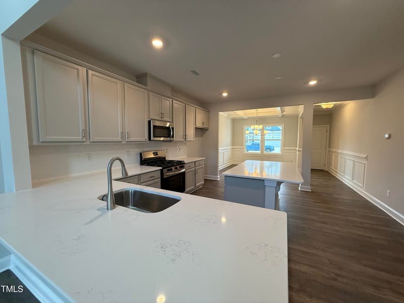 824 Putney Hill Rd, Zebulon, NC 27597
