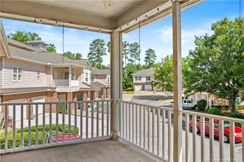 824 Sage Creek Ln, Fayetteville, NC 28305
