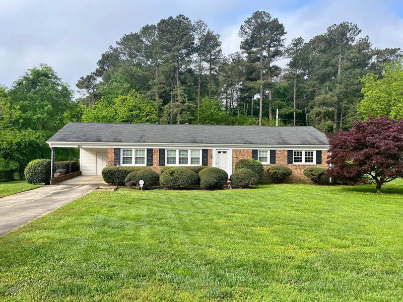 824 Wait Ave, Wake Forest, NC 27587