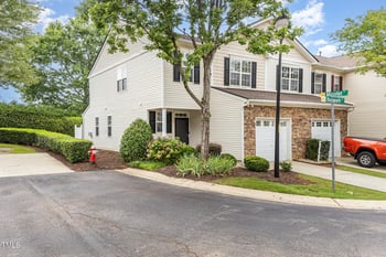 8240 Belneath Ct, Raleigh, NC 27613