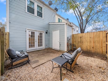 8240 Mcguire Dr, Raleigh, NC 27616
