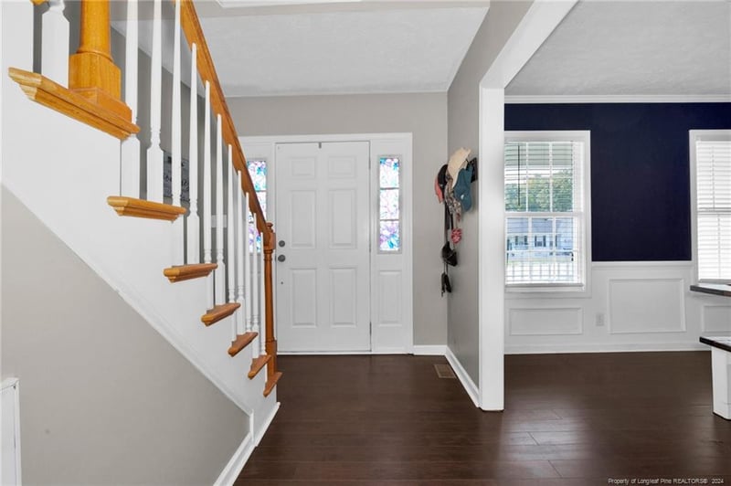 8246 Umstead Rd, Fayetteville, NC 28304