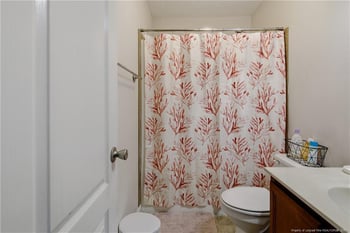 8248 French Horn Ln, Fayetteville, NC 28314