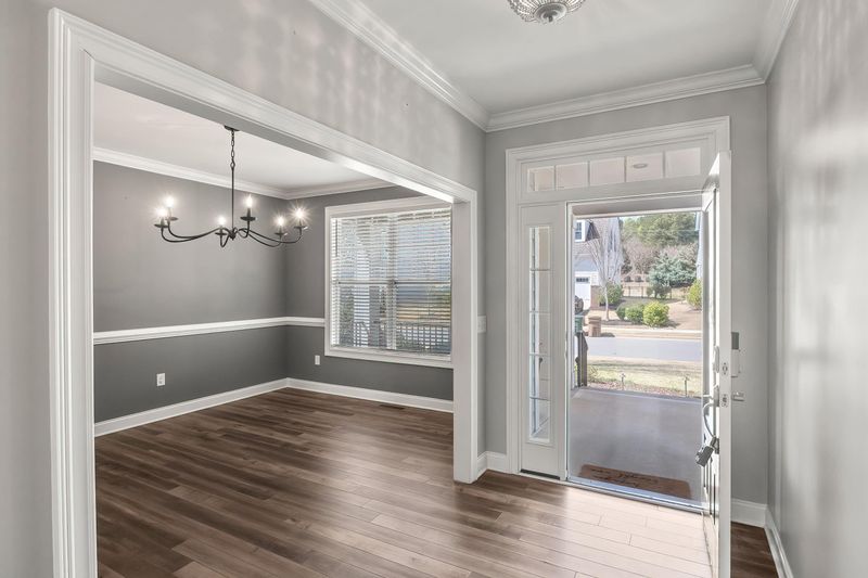 8248 Pritchett Farm Ln, Raleigh, NC 27606