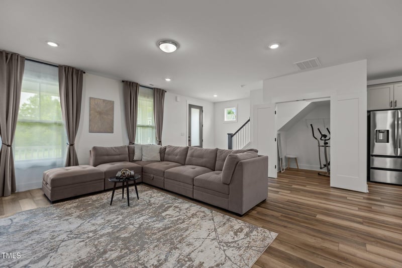 825 Abbyberry Dr, Wake Forest, NC 27587