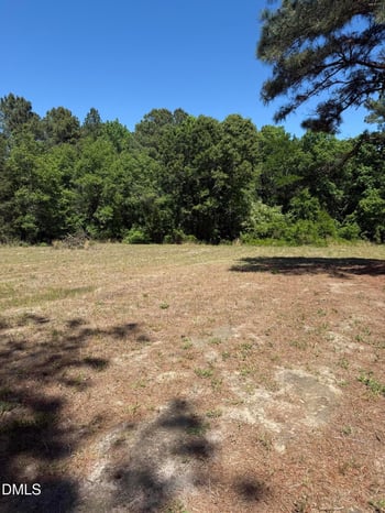 825 Black Rd, Sanford, NC 27330