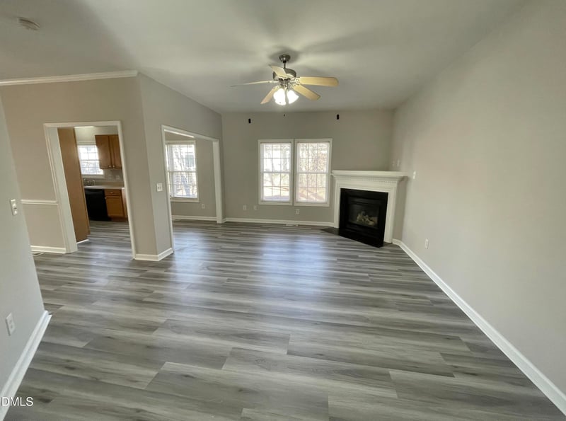 825 Brookhannah Ct, Fuquay Varina, NC 27526