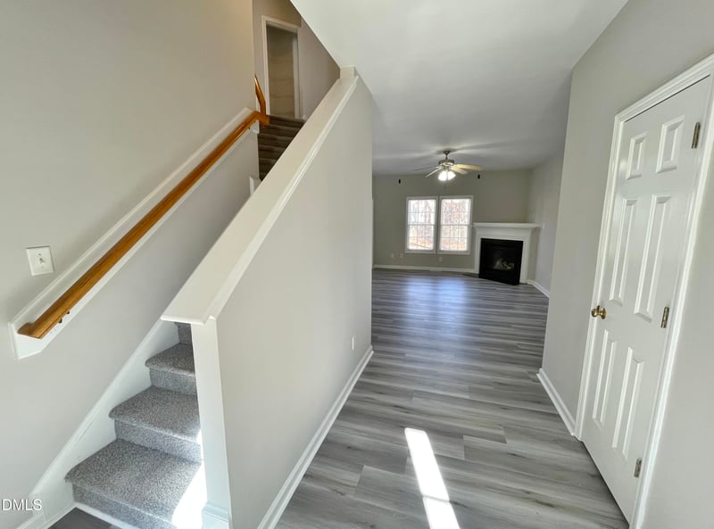 825 Brookhannah Ct, Fuquay Varina, NC 27526