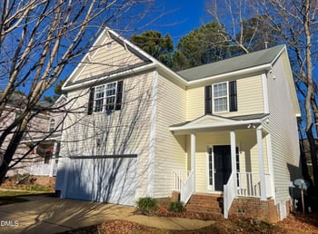 825 Brookhannah Ct, Fuquay Varina, NC 27526