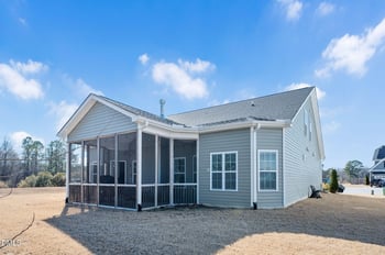 825 Buckner Ct, Fuquay Varina, NC 27526