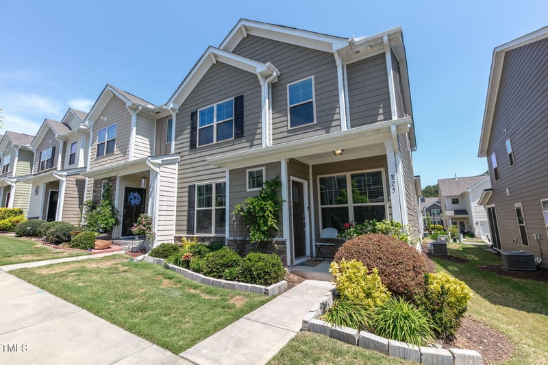825 Country Downs Rd, Wake Forest, NC 27587