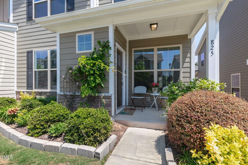 825 Country Downs Rd, Wake Forest, NC 27587