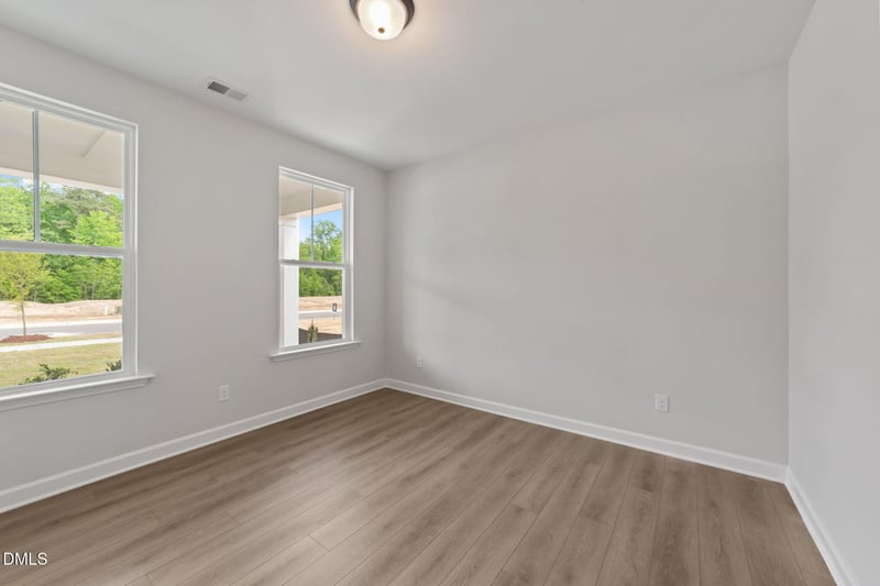 825 Diana Victoria Ct, Wendell, NC 27591