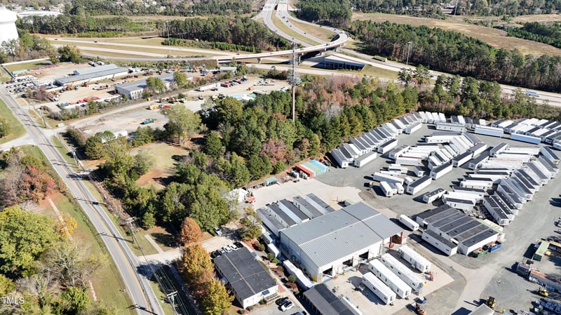 825 Ellis Rd, Durham, NC 27703