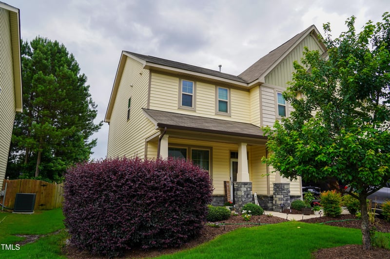 825 Fulworth Ave, Wake Forest, NC 27587