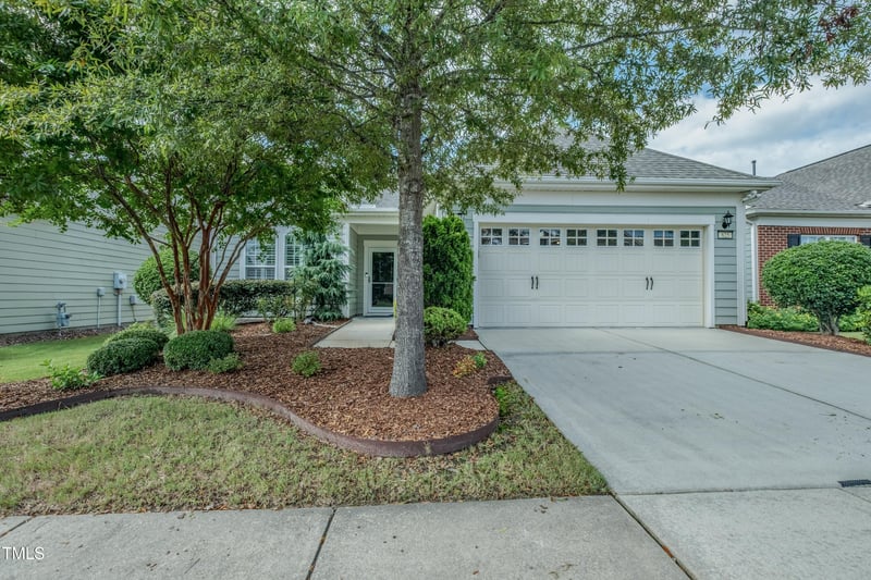 825 Gaston Manor Dr, Durham, NC 27703