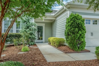 825 Gaston Manor Dr, Durham, NC 27703