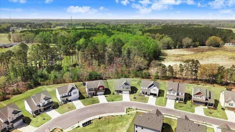 825 Golden Plum Ln, Zebulon, NC 27597