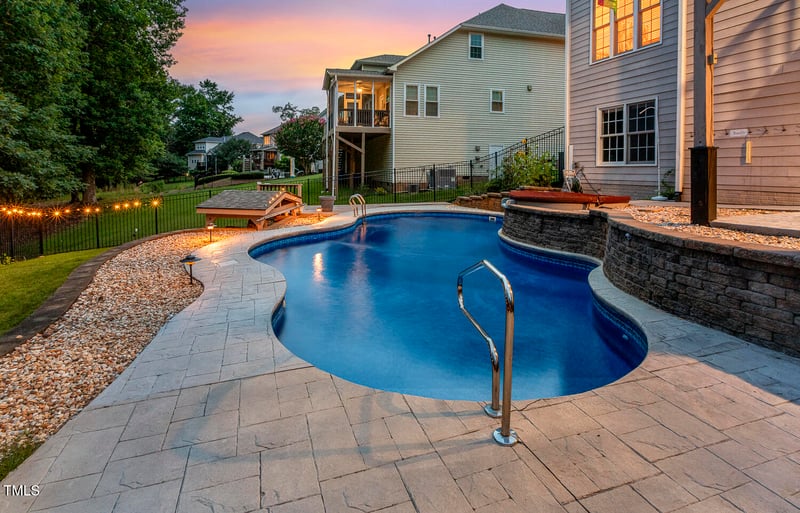 825 Highwater Pl, Fuquay Varina, NC 27526