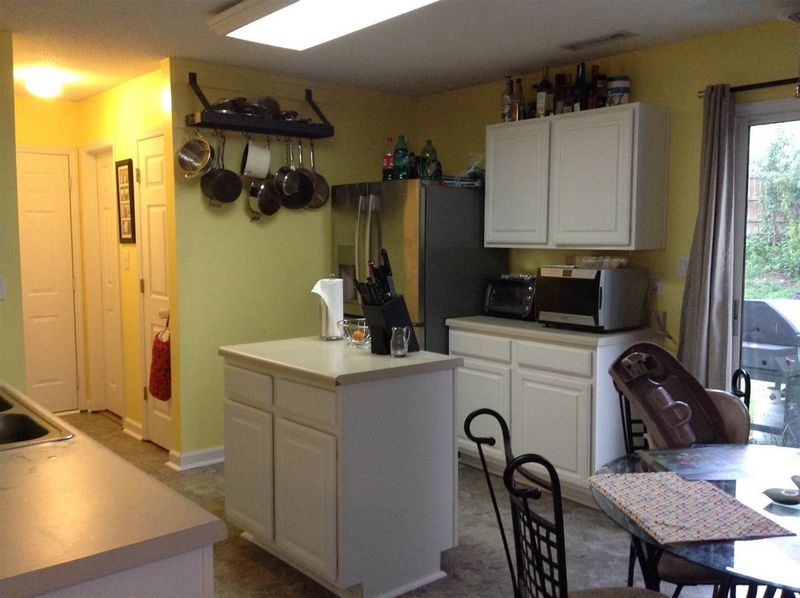 825 Homestead Park Dr, Apex, NC 27502