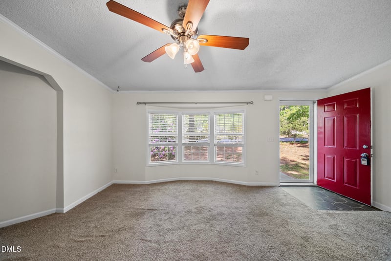 825 John Mitchell Rd, Youngsville, NC 27596