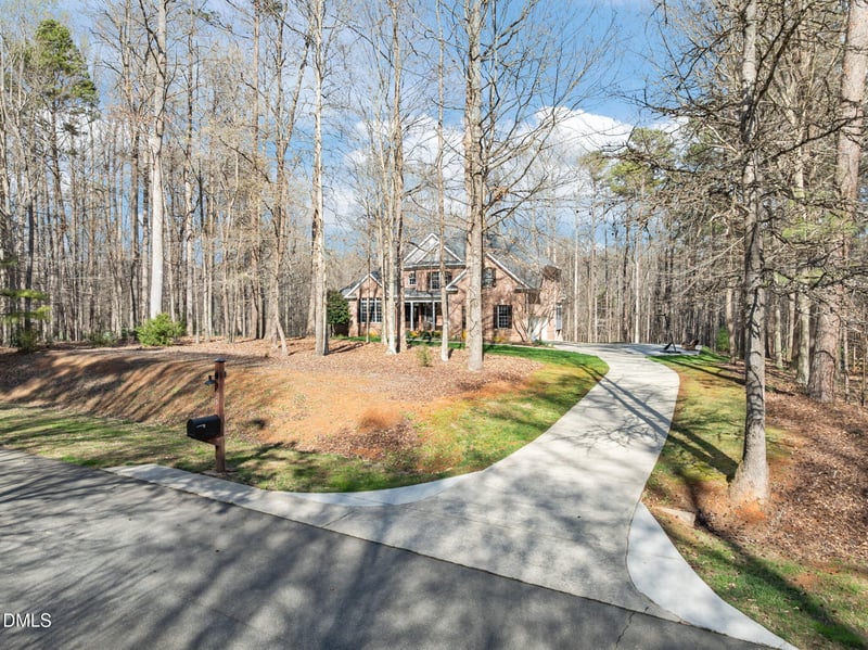 825 Oxbow Crossing Rd, Chapel Hill, NC 27516