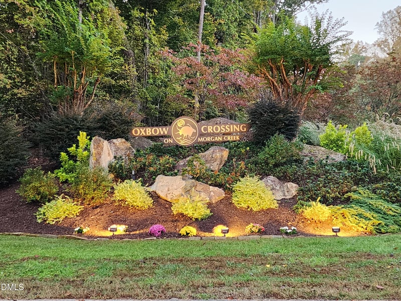 825 Oxbow Crossing Rd, Chapel Hill, NC 27516