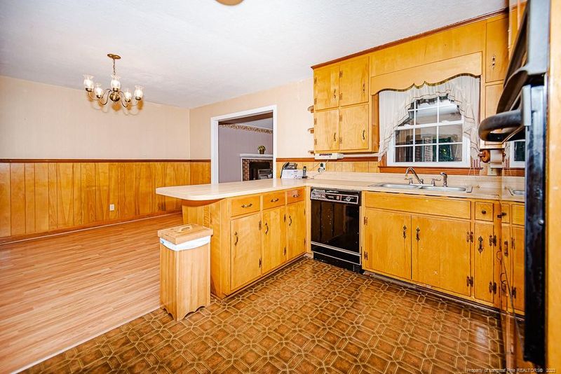 825 Pendergrass Rd, Sanford, NC 27330