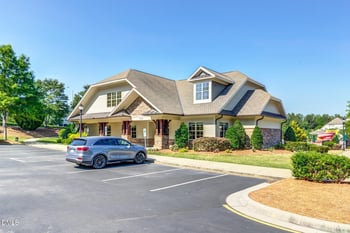 825 River Song Pl, Cary, NC 27519