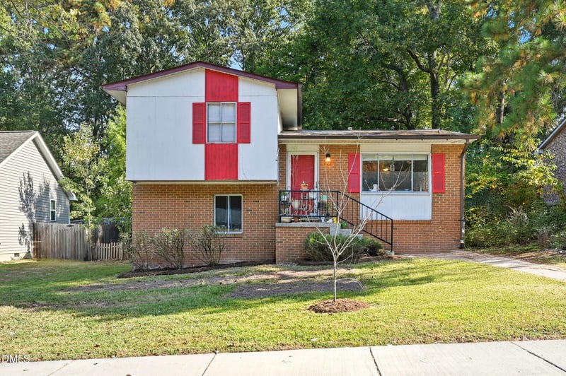825 Waring St, Durham, NC 27704