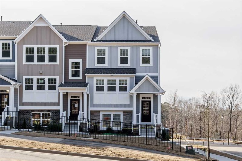 825 Winter Meadow Dr, Wake Forest, NC 27587