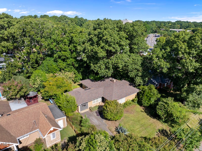 825 Woodburn Rd, Raleigh, NC 27605
