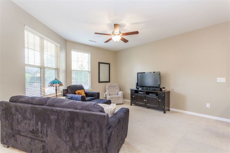 8251 Primanti Blvd, Raleigh, NC 27612